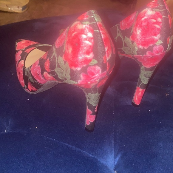 Christian Siriano Runway Pink Roses Heels New - Picture 2 of 4